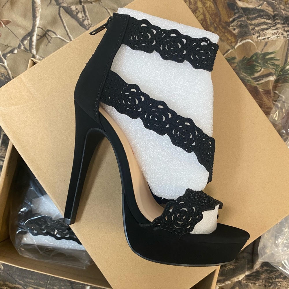 Marco Republic Yorkshire Open-toe Heels